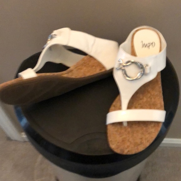 Sandals - Picture 2 of 5